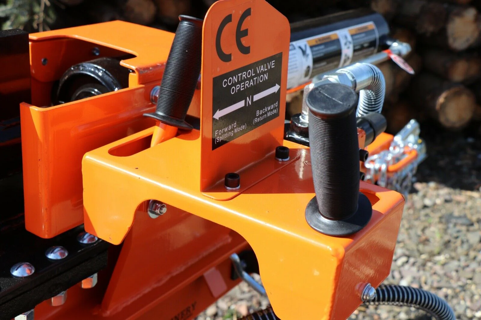 22ton Venom Log Splitter With Table - Image 9