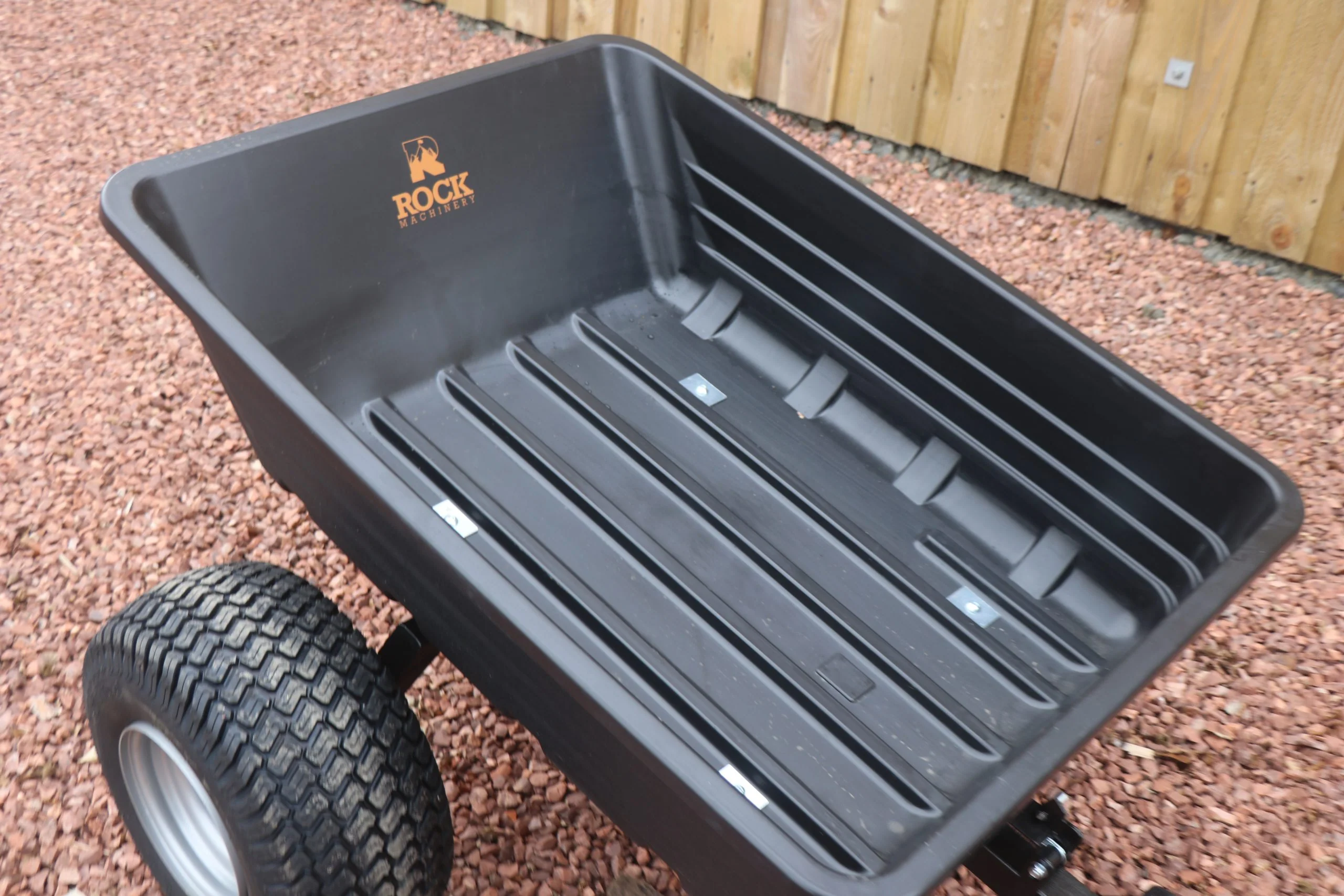 600lb ATV Tipping Trailer - Image 4