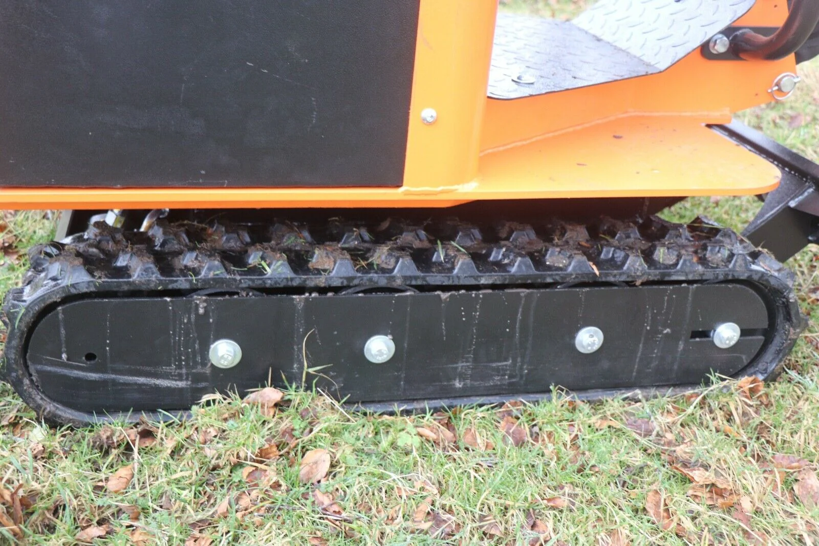 RD-132 Micro digger with 3 Buckets - Image 6