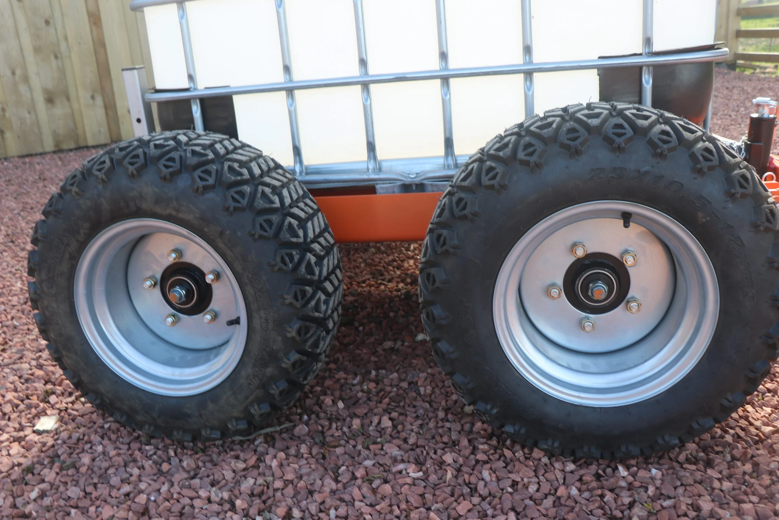 IBC / Water Trailer - Image 4