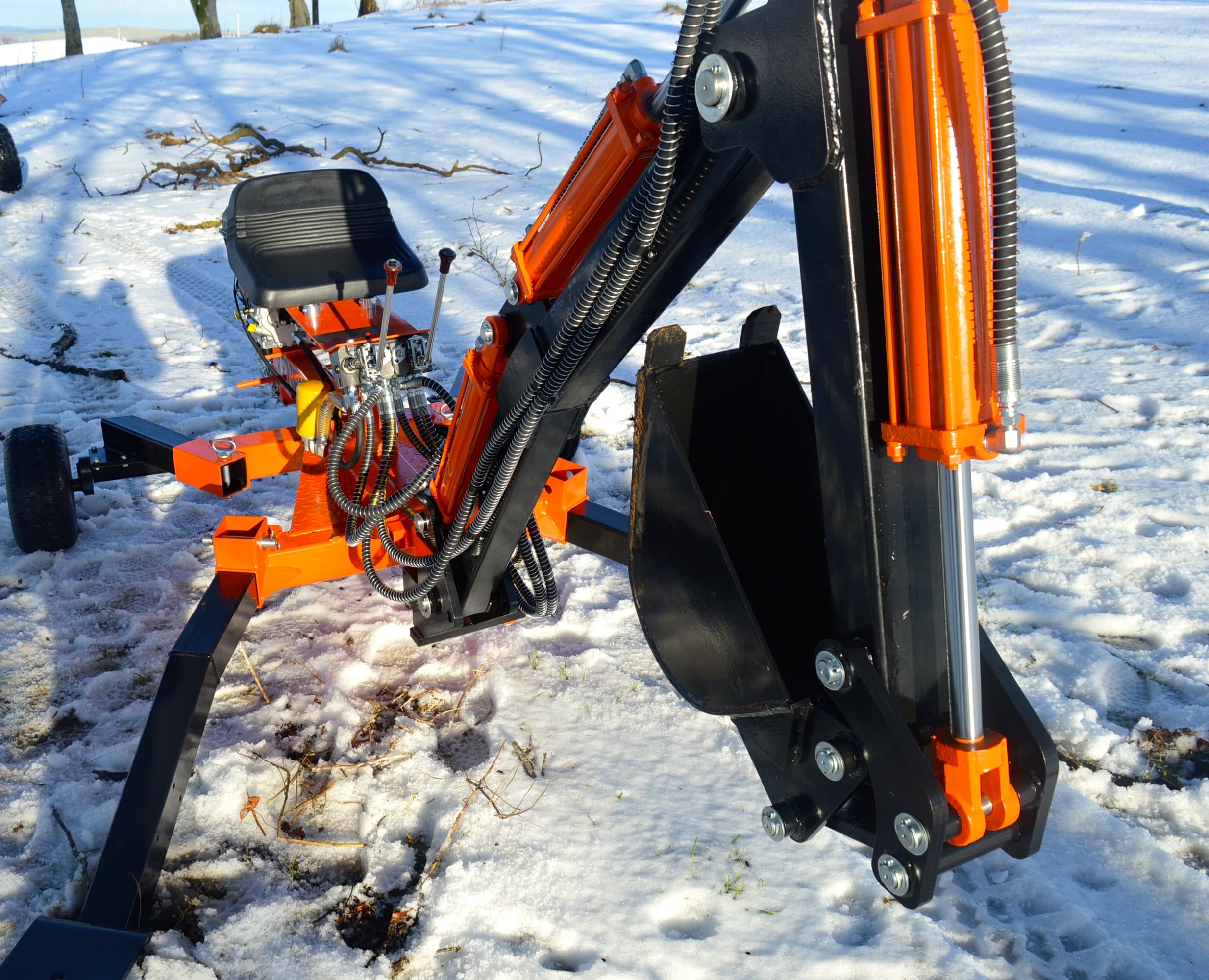 Rock Backhoe / Mini Excavator - Image 5