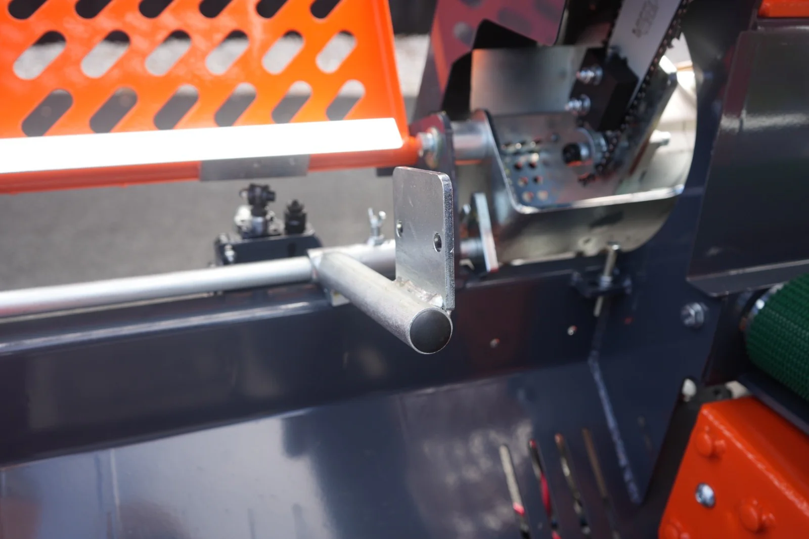 VR20T Dominator Firewood Processor - Image 12
