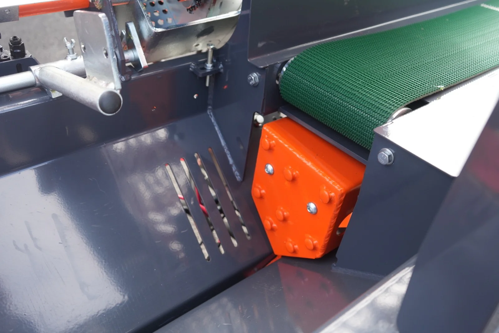 VR20T Dominator Firewood Processor - Image 21
